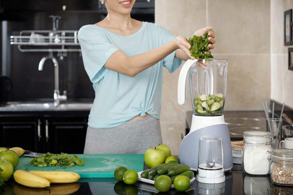 fresh-herbs-to-add-to-your-diet